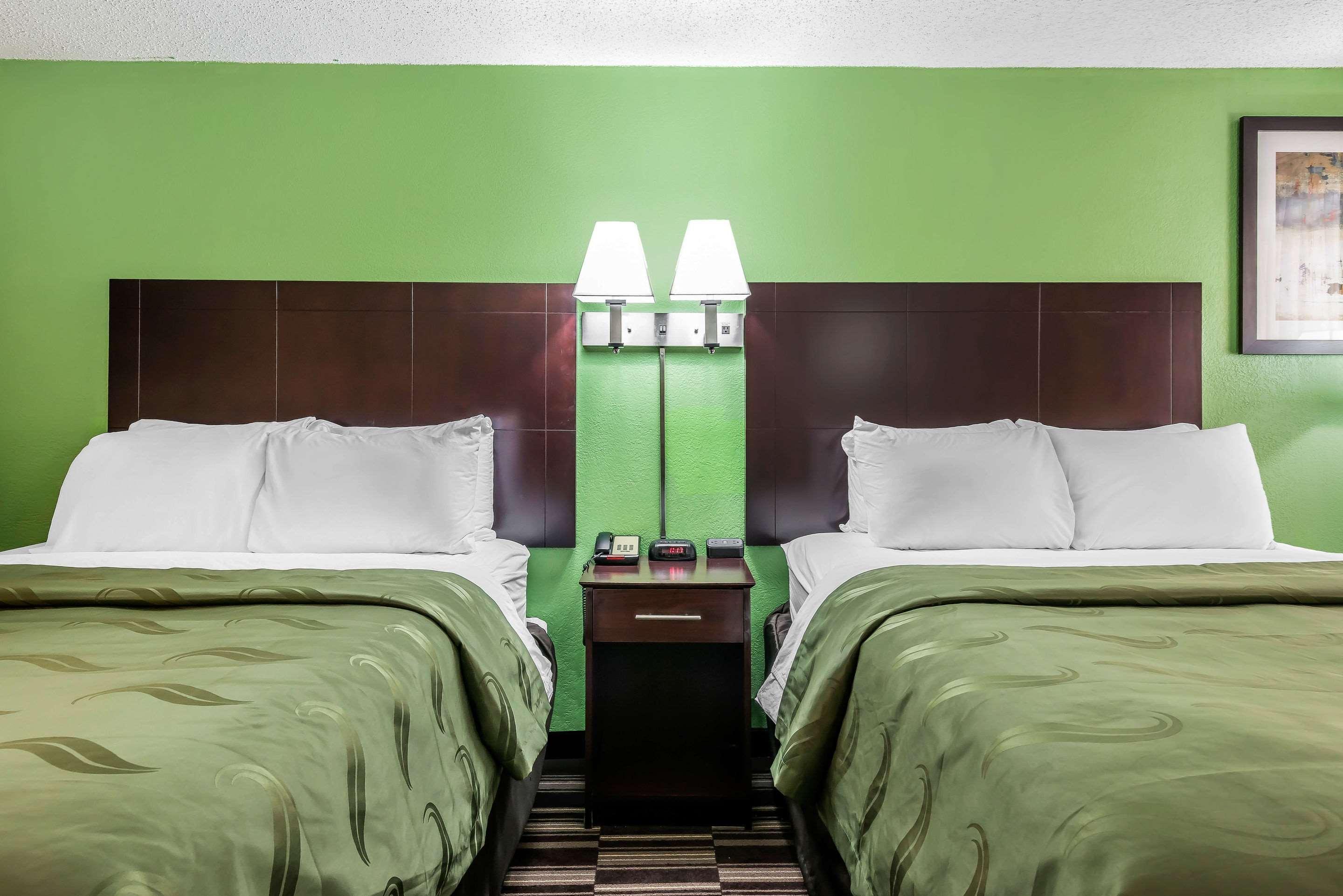 Quality Inn Fort Pierce Exterior photo